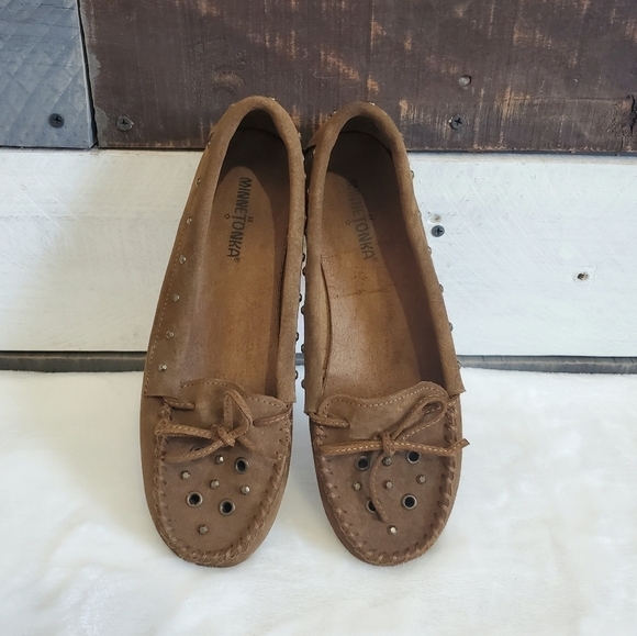 MINNETONKA Brown Soft Suede Leather Upper Slip On Moccasin Shoe Size 7.5 - Picture 3 of 14